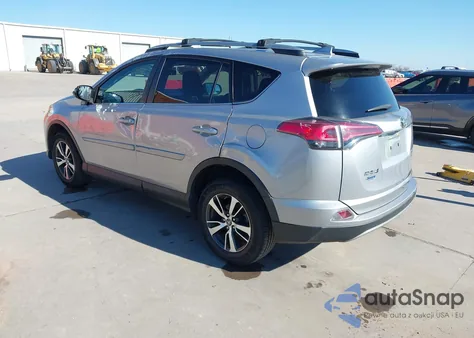 2017 Toyota Rav4 Xle z USA, uszkodzony, nr VIN 2T3RFREV8HW688593